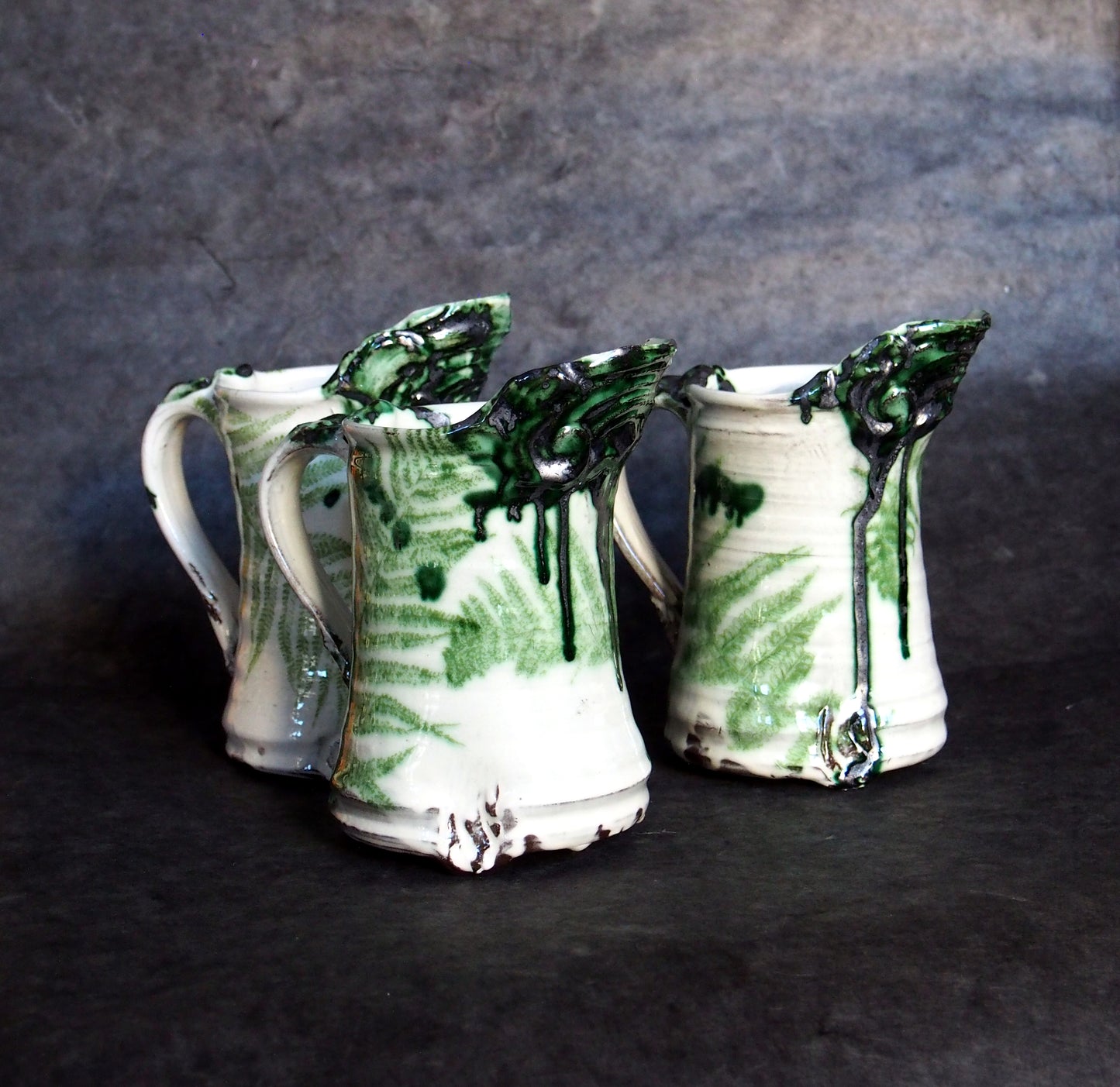Blue leaf mug